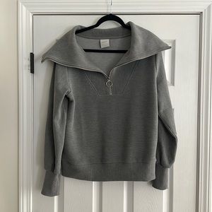NWOT Varley Vine Pullover